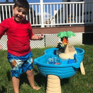 Meet your Posher, Rose